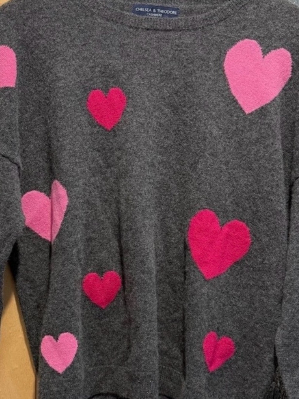 NWT 100% CASHMERE Chelsea and Theodore sweater